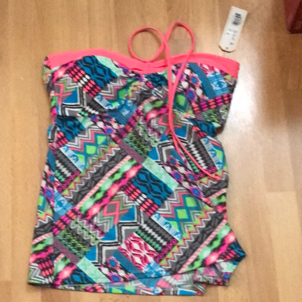 NWT Arizona Tankini Top